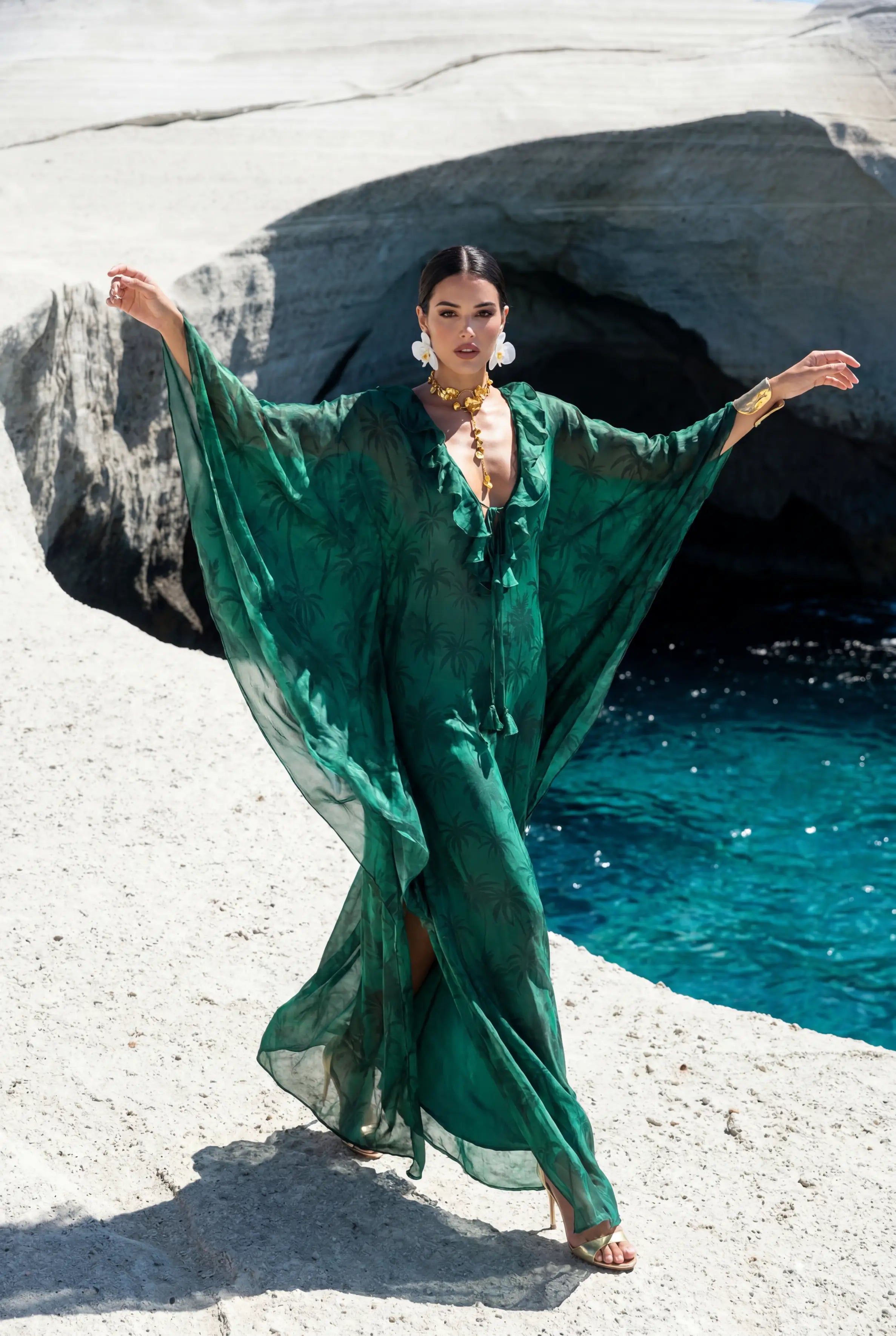 RAINA in Verde Palm