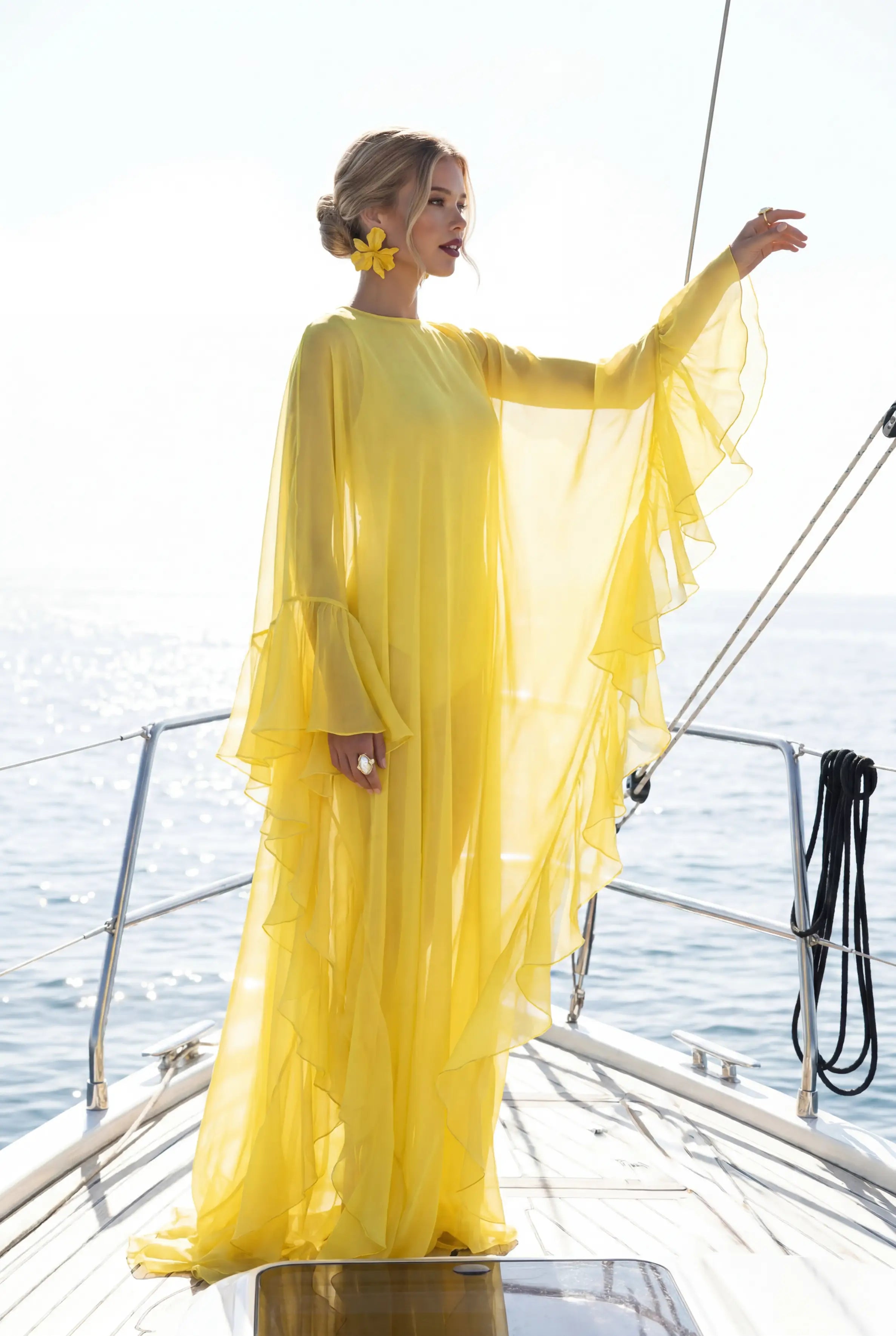 BOYANA in Giallo