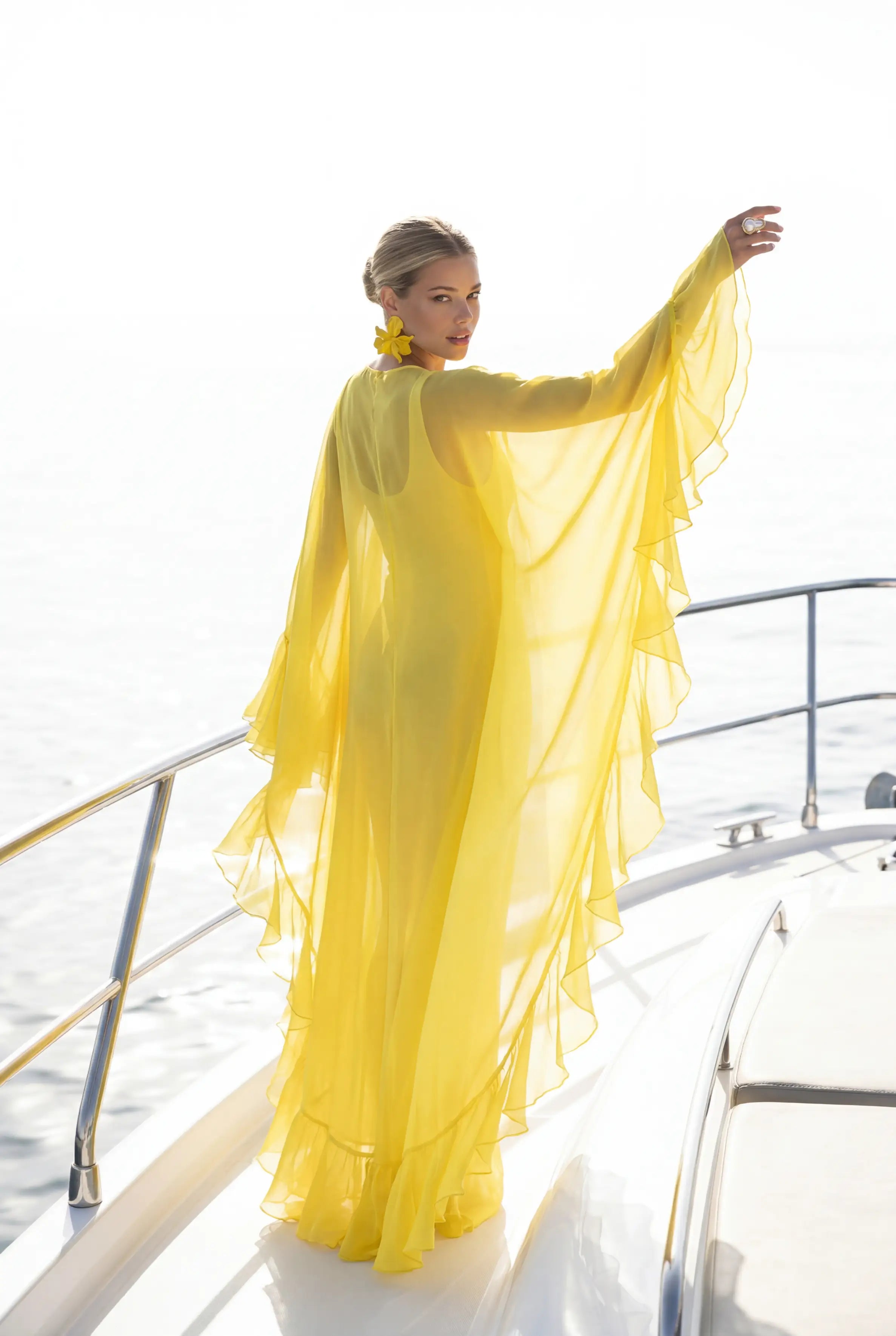BOYANA in Giallo