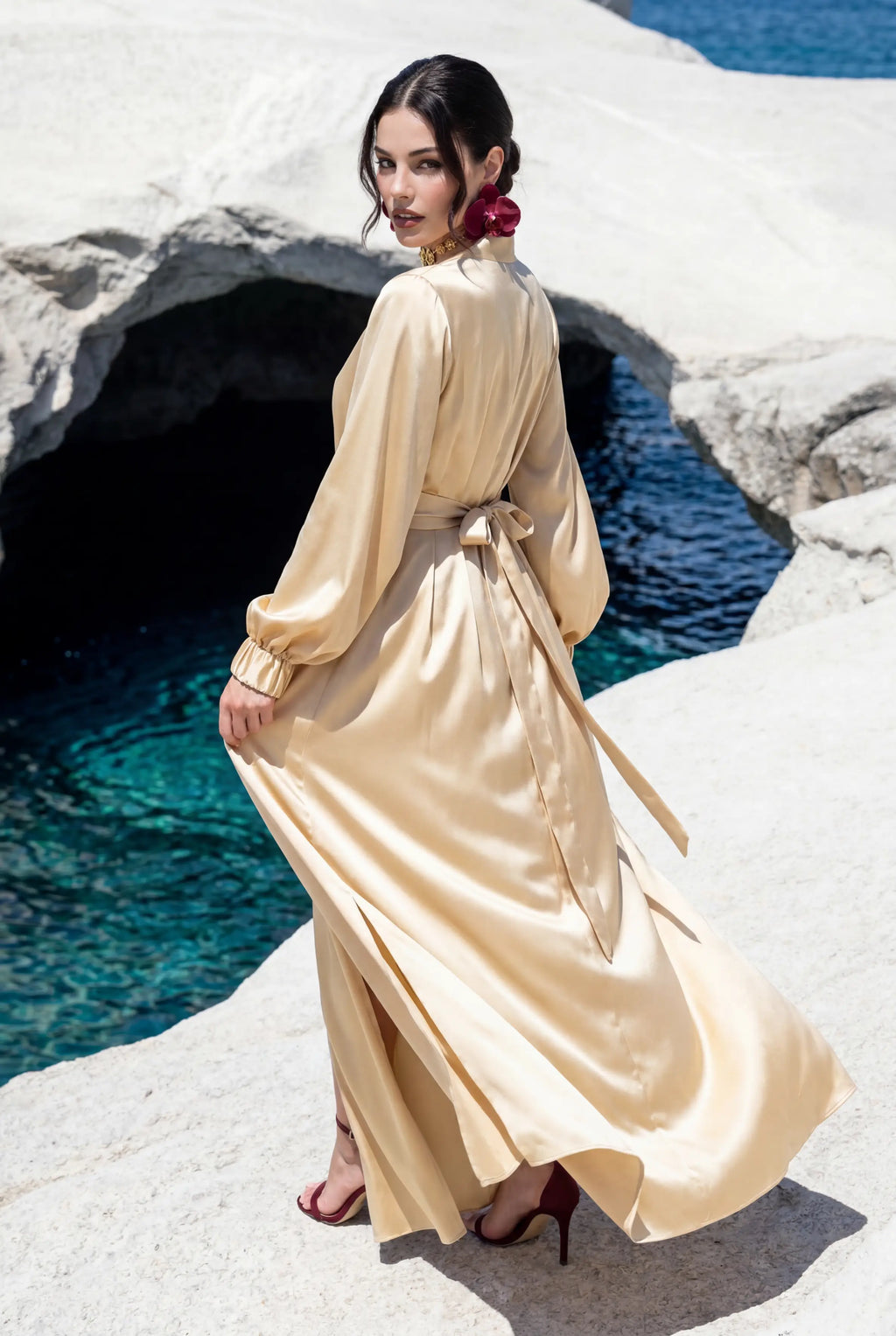 VANIA in Avorio Satin