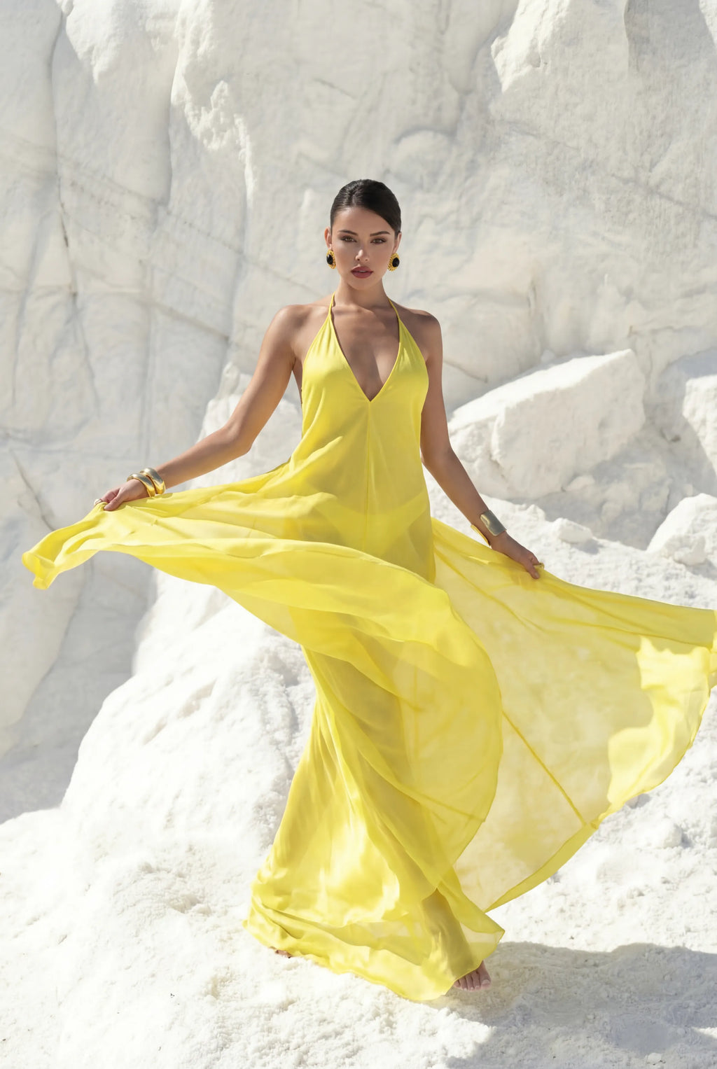 YANA in Giallo